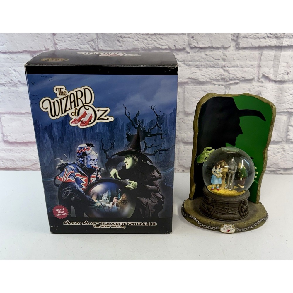 Wizard of Oz San Fransisco Music Box Company Wicked Witch Silhouette Waterglobe